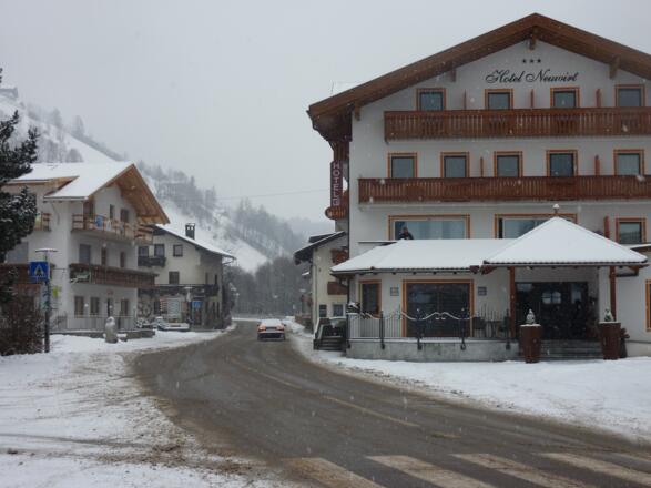 Steinhaus im Winter - Cadipietra in inverno