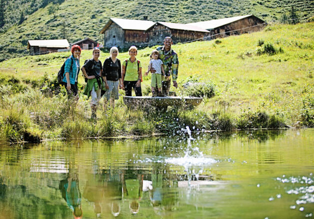 Der Weg führt an der Alpe Innerkapell vorbei