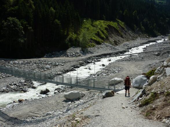 Hängebrücke über den Obersulzbach