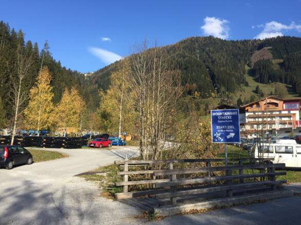 Alternativparkplatz bei der Seilbahnstation
