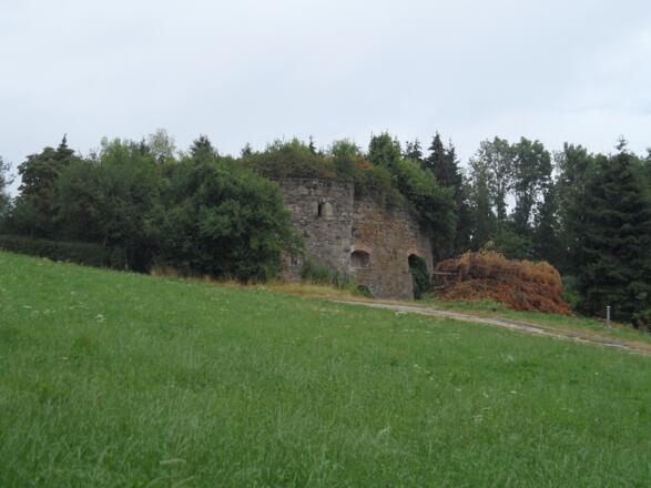 Eine der verbliebenen Türme der ehemaligen Turmbefestigungsanlage Linz.