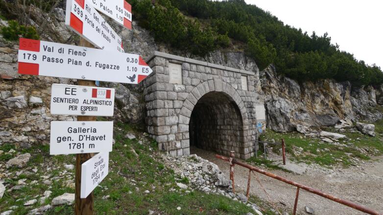 Bei der Galleria d´Havet