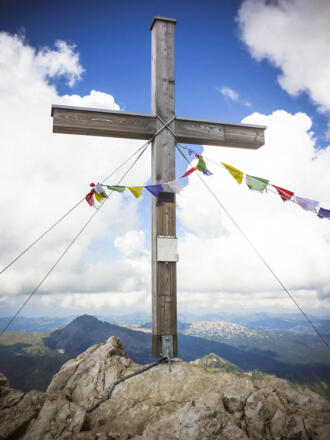 Das Gipfelkreuz des Großen Widderstein