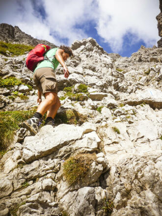 Am Einstieg zu den Felsen