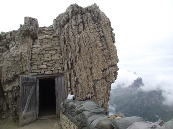 Stellungen des Ersten Weltkriegs am Kleinen Lagazuoi