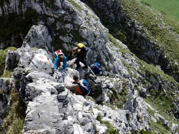 Am kurzen Klettersteig unterwegs