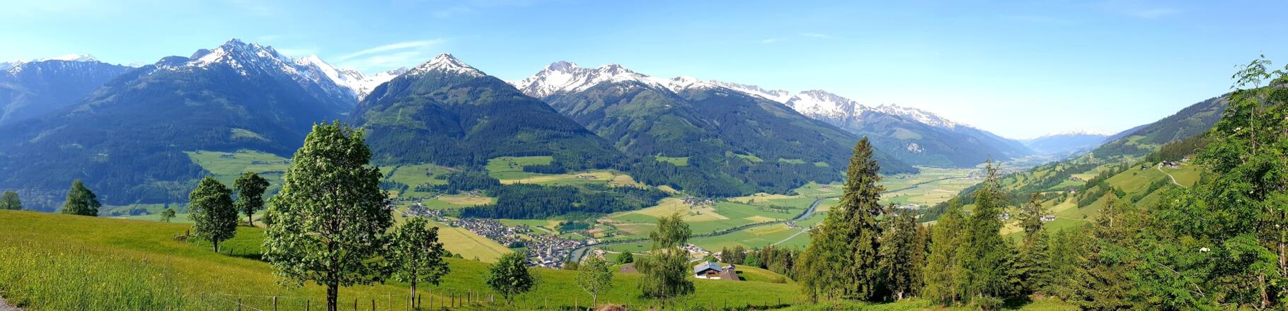 Panorama von Röderlehen über das Salzachtal