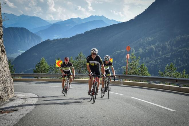 Rennradfahrer in Branenberg - Auffahrt