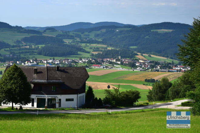 Blick von Schönebenzufahrt nach Ulrichsberg