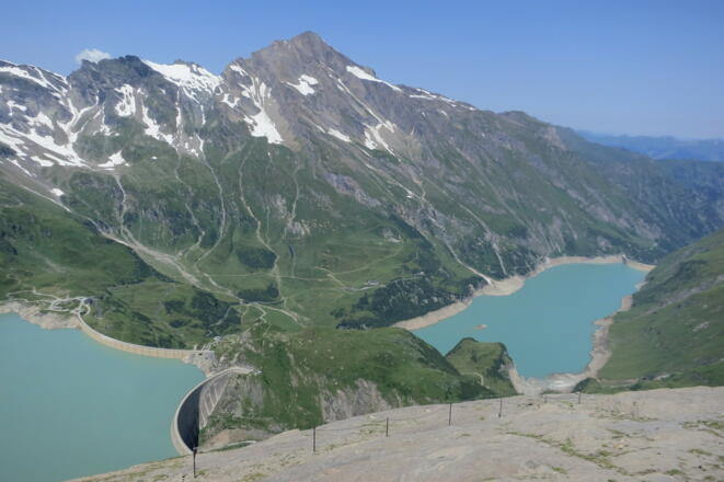 Versicherte Passage am Steig