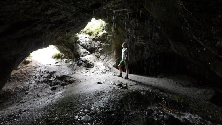 Die Blaue Grotte bei Hochimst