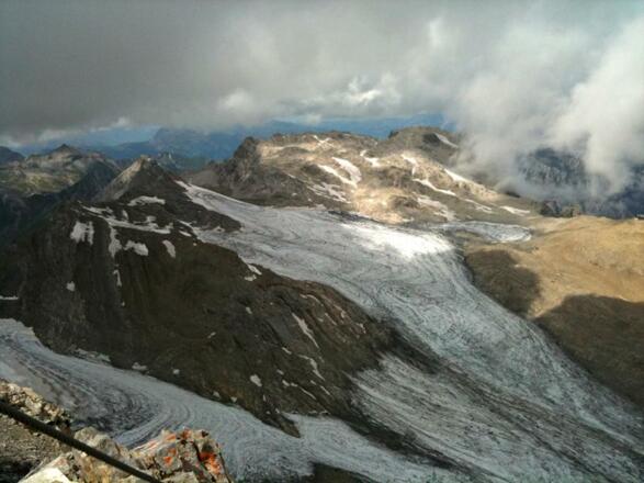 Der Brandner Gletscher vom Gipfel der Schesaplana aus gesehen