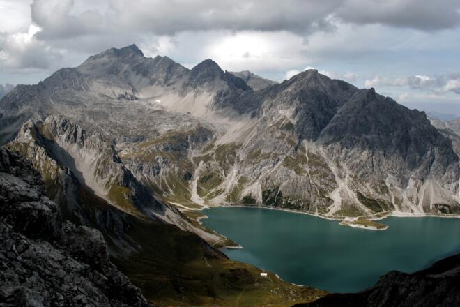 Blick auf den Lünsersee