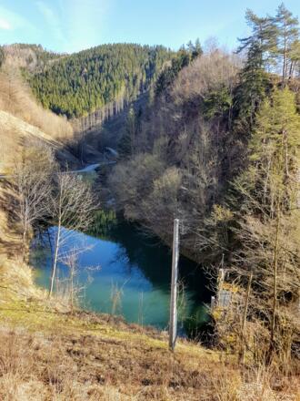 Der kleine Stausee zum Kesselfall