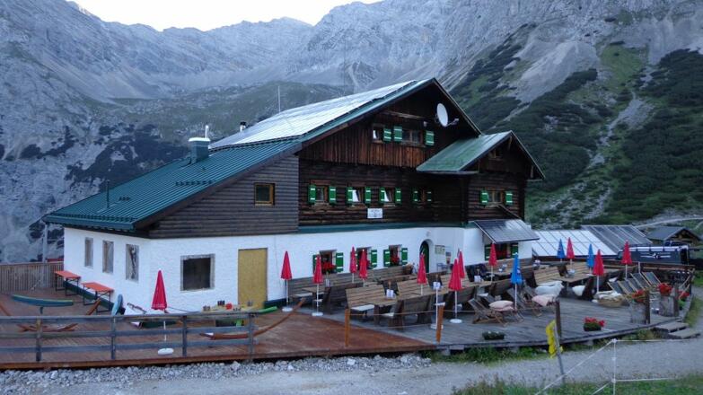 Startpunkt der Tour die Pfeishütte