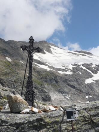 Fraganter Scharte mit Kreuz