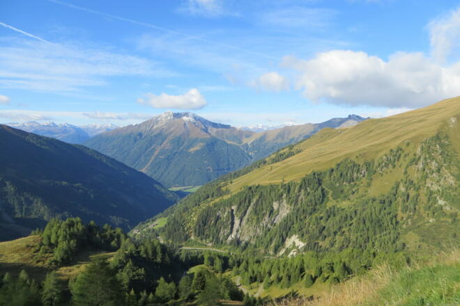 Am Weg zur Glorerhütte - Blick Richtung Südtirol zur Riesenfernergruppe