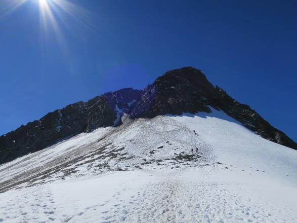 Hier nochmals das Glocknerleitl, ein Stück weiter oben aufgenommen.