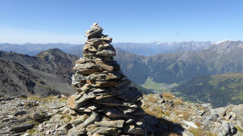Blick ins Tal 30 min vor Gipfel