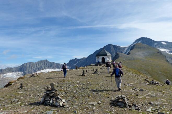 Arnoldhöhe mit Blick zum Ankogel
