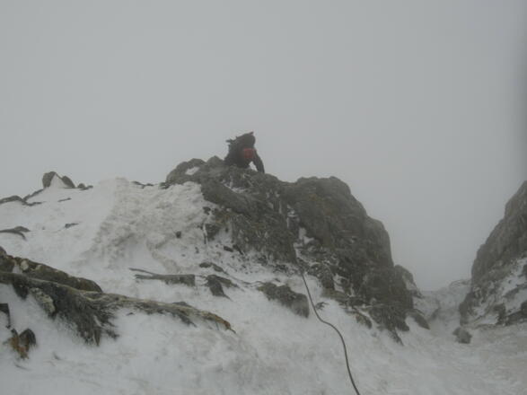 Einstieg in die Berglerrinne bei starker Ausaperung