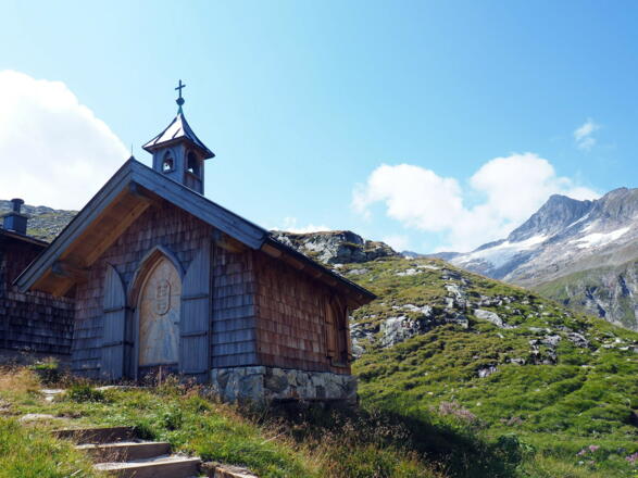 Kapelle ~2210m mit Kratzenberg