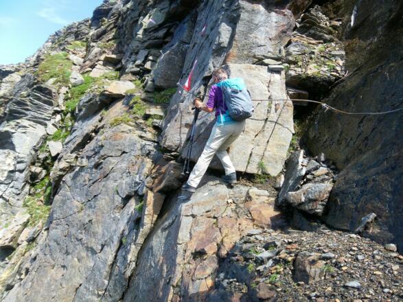 kurze gesicherte Plattenquerung