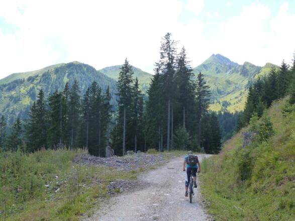 Kurze Zwischenabfahrt unterhalb der Reiteralm