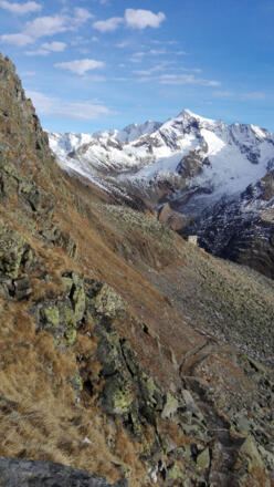 Blick von den Krimmler Tauern zur Birnlückenhütte