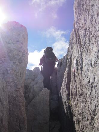 Einfache Kletterstellen im Aufstieg zum Toten Mann Aufstieg zum Toten Mann (04.10.2014)