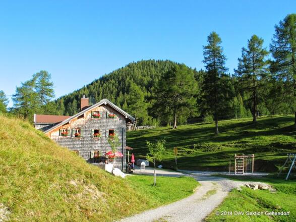 geschafft, die Neue Magdeburger Hütte ist erreicht