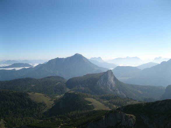 Auf&#039;s Warscheneck; Blick zur Roten Wand und zum Bosruck (04.10.2014)