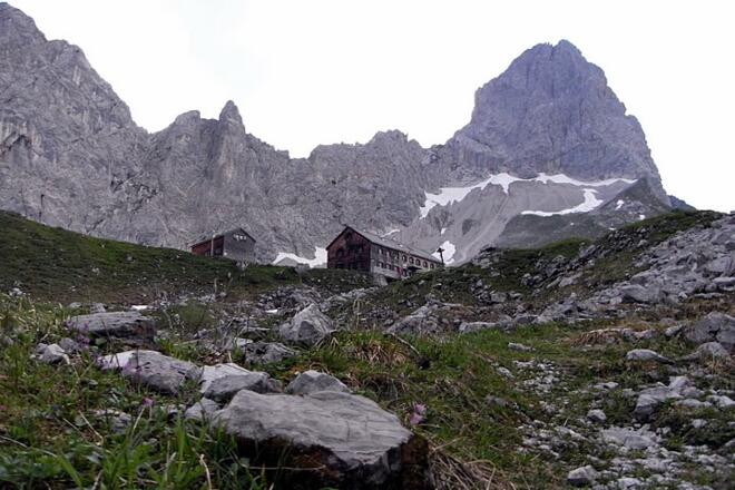Lamsenjochhütte und -spitze (26.07.2010)