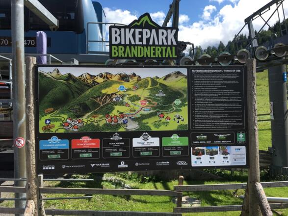 Etappe 1: Ende Etappe 1 an der Basis-Station des Bikeparks Brandnertal auf der Tschengla/Bürserberg