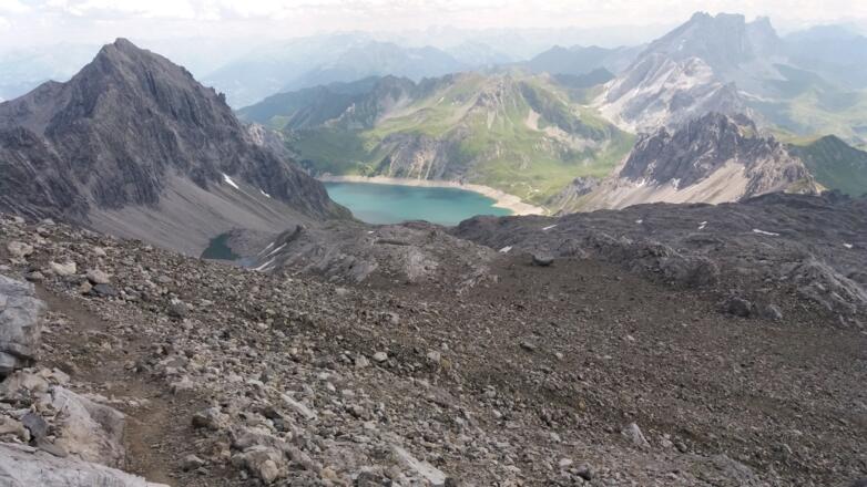 Totalphütte von der Abzweigung Südwandsteig (Ost). 