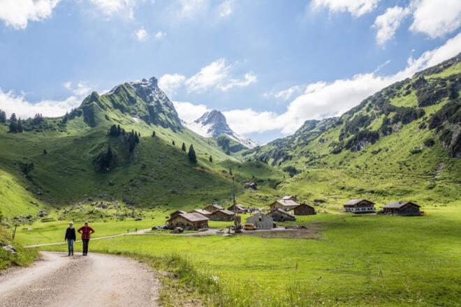 Blick auf Alpe Laguz