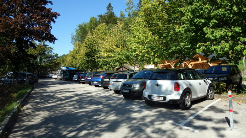 Umkehrparkplatz 430m