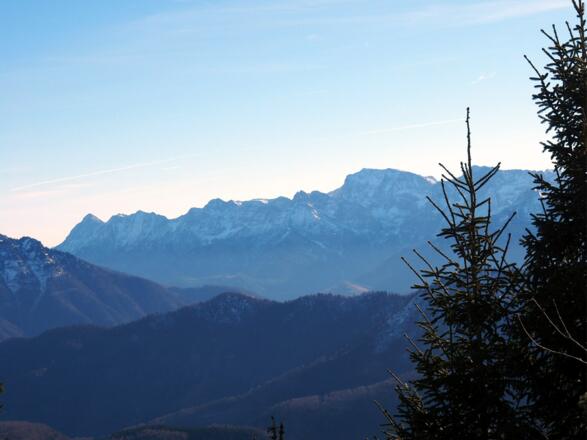 Prielkamm vom Hochkogel 1486m gesehen.