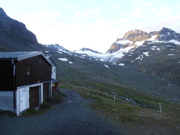 Start bei der Wiesbadener Hütte.