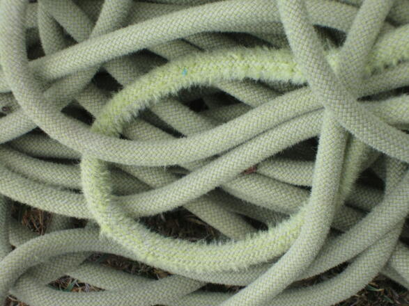 ein kleines Stück Angoraseil