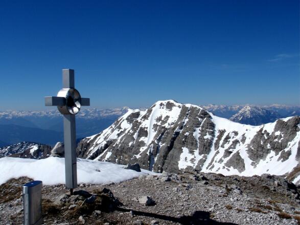 Kaminspitz 2.328m mit Hochmölbing