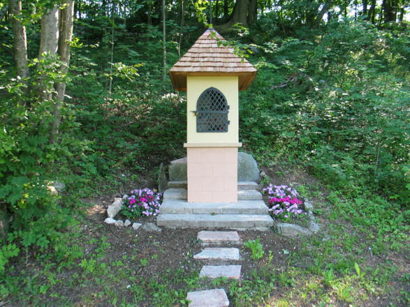 Christopherus-Bildstock bei der Autobahn