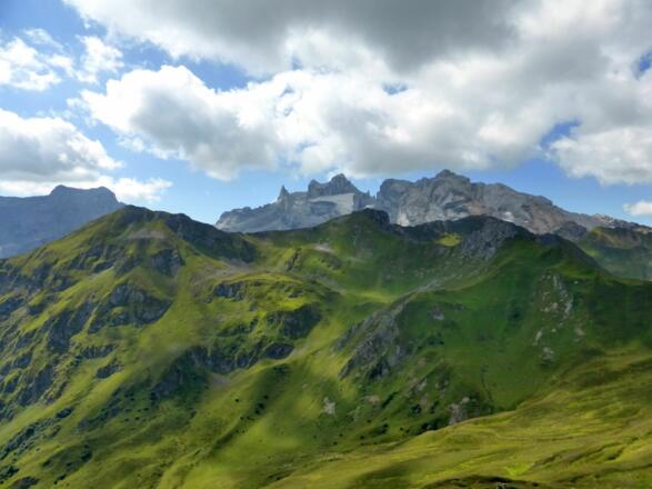 Geißspitze mit den Drei Türmen im Hintergrund