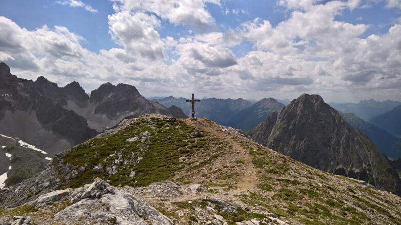 Signalgipfel des Hinteren Tajakopfs