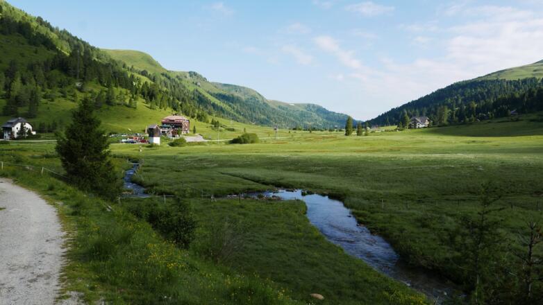 Blick zurück zur Dr. Josef Merl Hütte