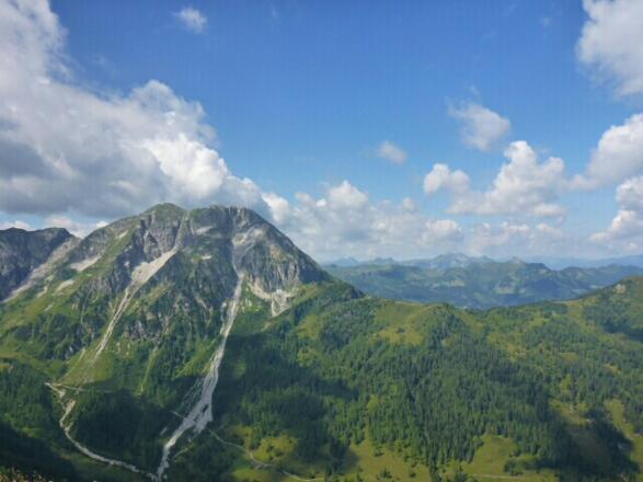 Blick vom Benzeck auf Ennskraxn