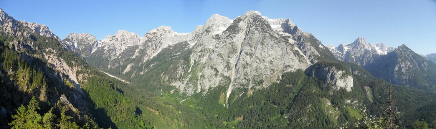 Blick in das Tote Gebirge im Stodertal.
