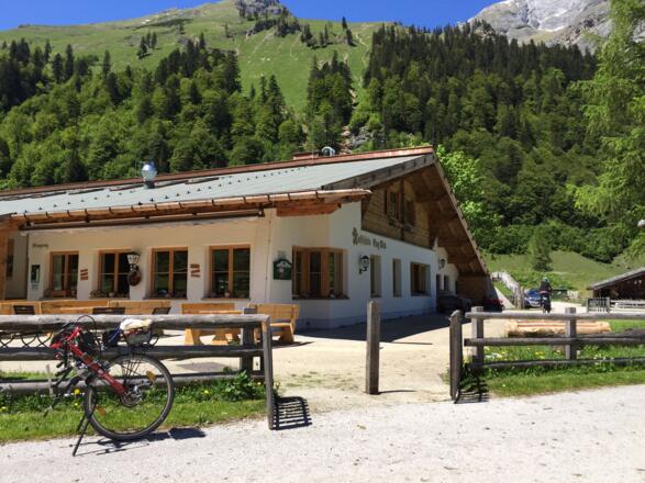 Eng Alm (barrierefreie Toilette)