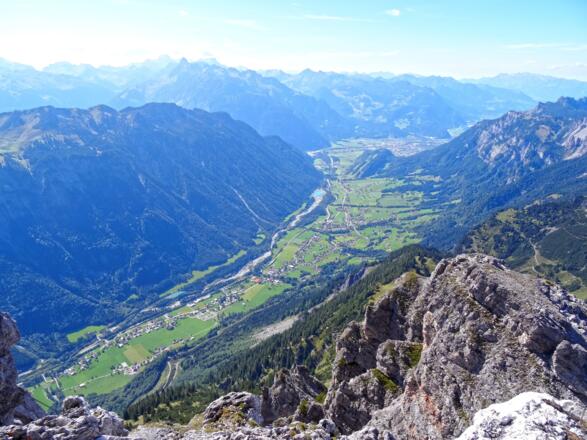 Blick vom Roggelskopf ins Tal