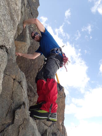 Kletterei am Gipfelaufbau